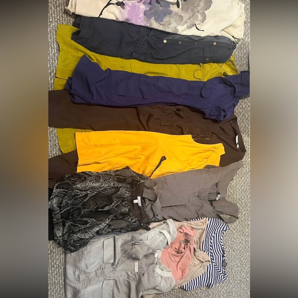 Women’s XS/S Clothing Bundle
All Items Are New York & Company